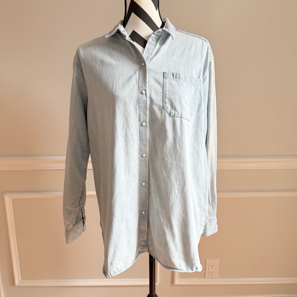 SEZANE Very Light Denim Max Shirt Pearl Snap Button size 36 - Picture 2 of 7